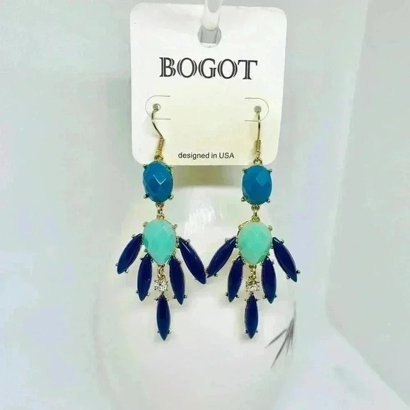 The Blues Dangling Earrings - Picture 4 of 4